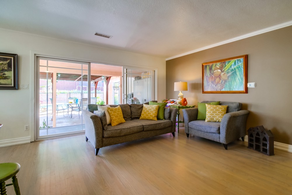 Virtual tour photo 6 of 35 for 6541 Delbarton St