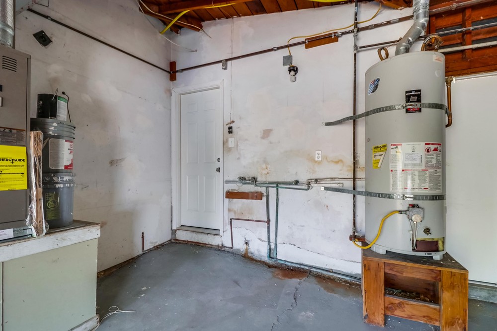 Virtual tour photo 30 of 36 for 6451 Richard Street