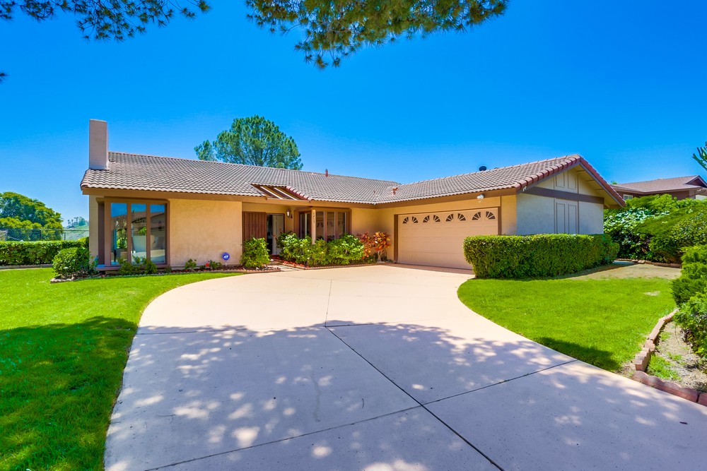 Virtual tour photo 5 of 47 for 6455 Bluefield Pl