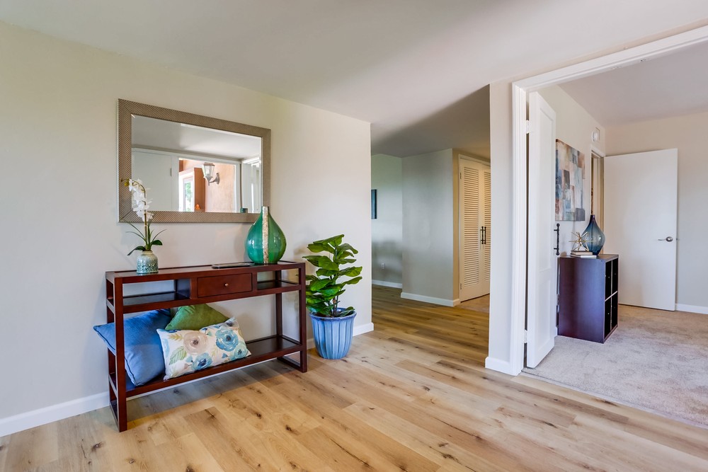 Virtual tour photo 8 of 47 for 6455 Bluefield Pl