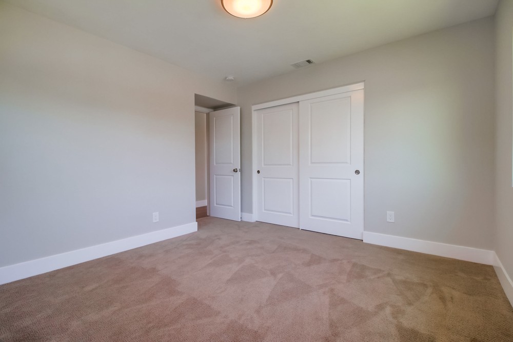 Virtual tour photo 25 of 37 for 6457 Julie St