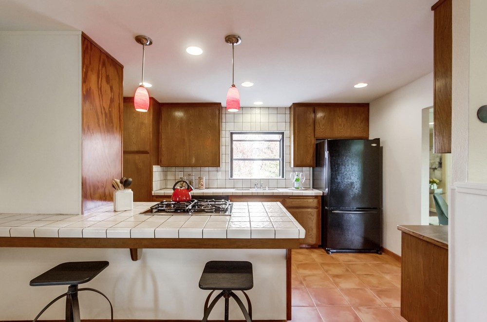 Virtual tour photo 21 of 49 for 6459 Lake Shore Dr