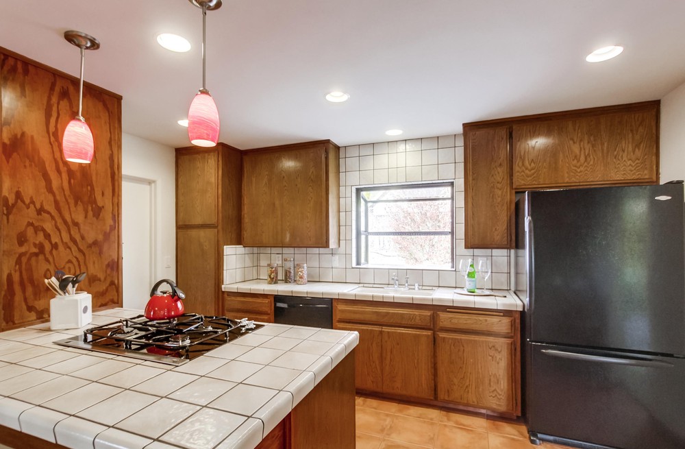 Virtual tour photo 22 of 49 for 6459 Lake Shore Dr