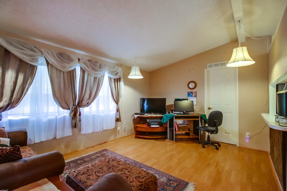 Virtual tour photo 11 of 38 for 6460 Convoy Ct #99