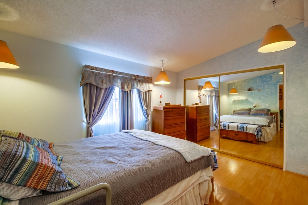 Virtual tour photo 19 of 38 for 6460 Convoy Ct #99