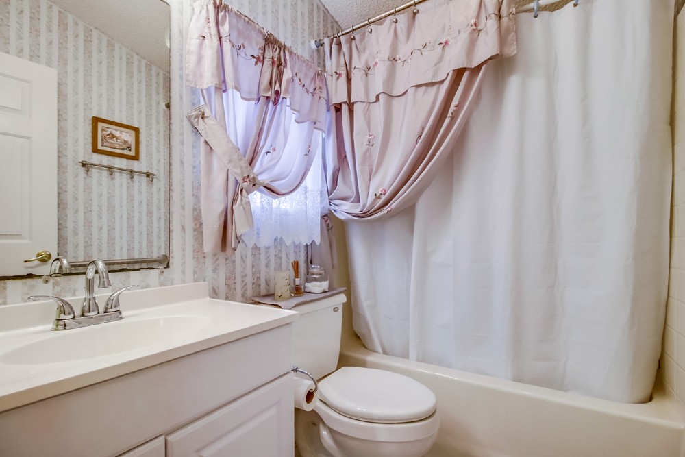 Virtual tour photo 22 of 38 for 6460 Convoy Ct #99