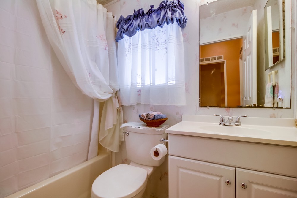 Virtual tour photo 26 of 38 for 6460 Convoy Ct #99