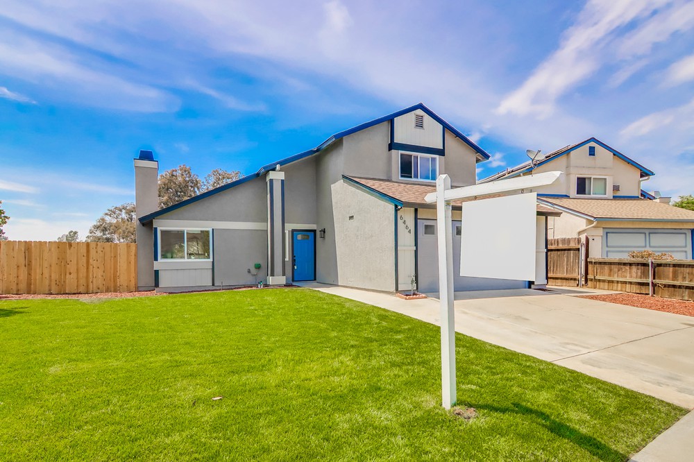 Virtual tour photo 1 of 51 for 6464 Calle Pavana
