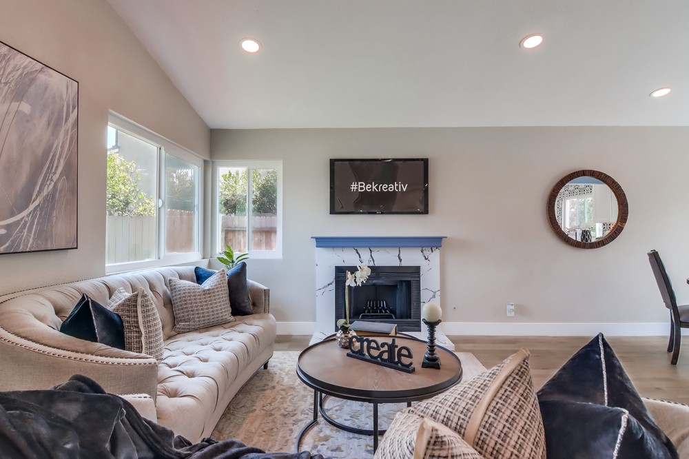 Virtual tour photo 8 of 51 for 6464 Calle Pavana