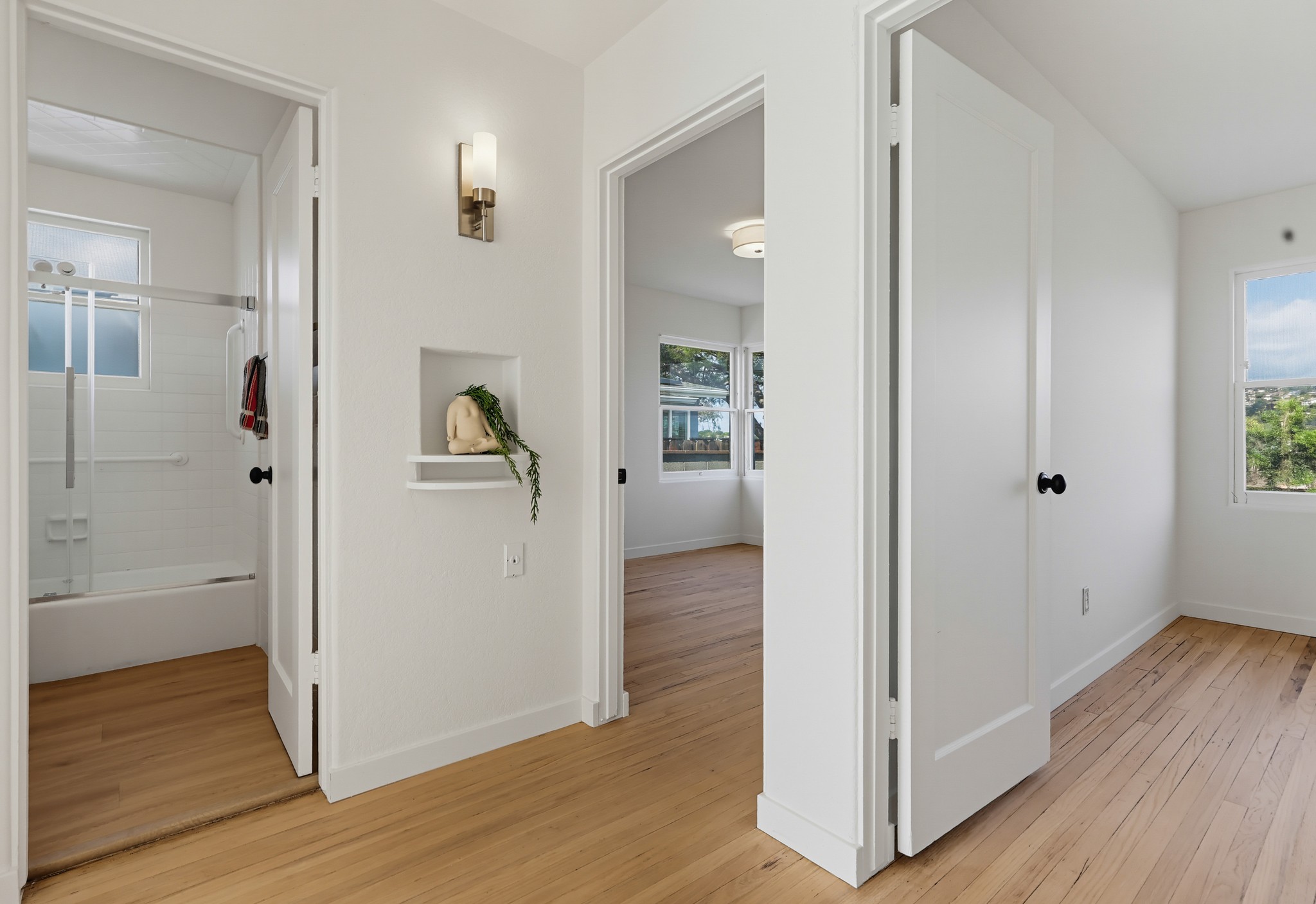 Virtual tour photo 24 of 52 for 6468 Cleo St