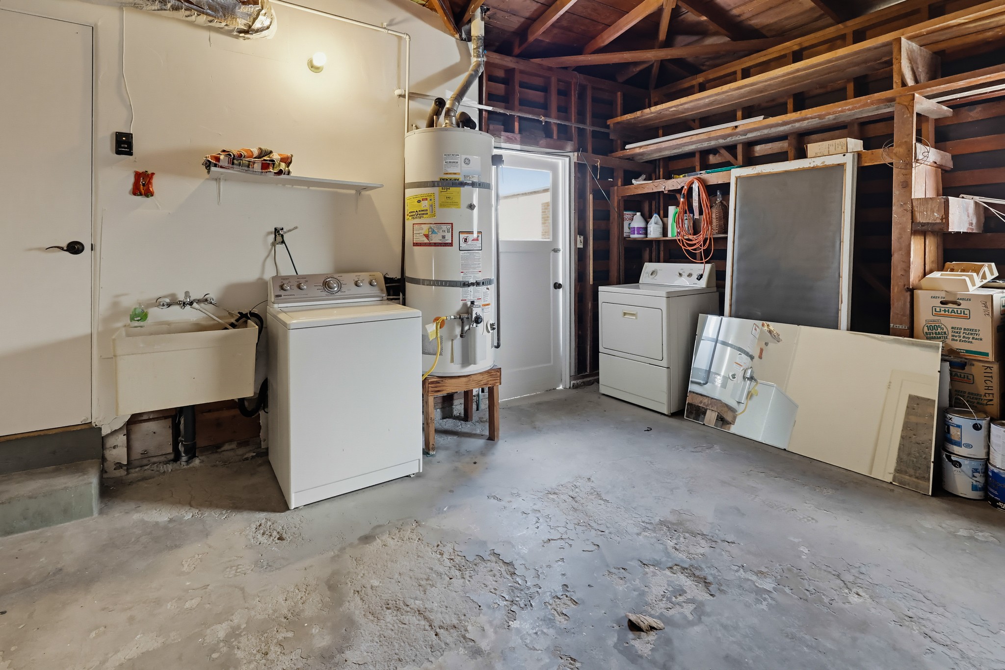 Virtual tour photo 38 of 52 for 6468 Cleo St