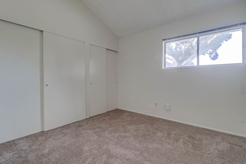 Virtual tour photo 22 of 40 for 6469 Lake Apopka Pl