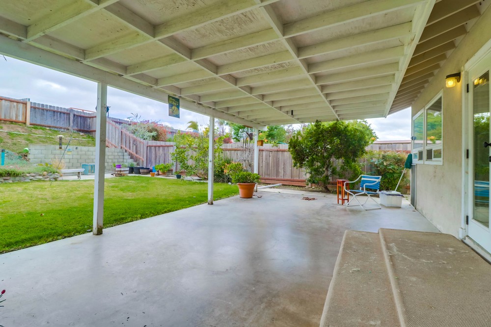 Virtual tour photo 31 of 40 for 6469 Lake Apopka Pl