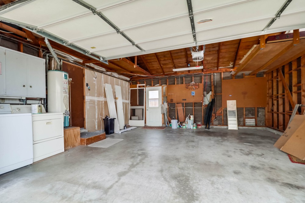 Virtual tour photo 40 of 40 for 6469 Lake Apopka Pl