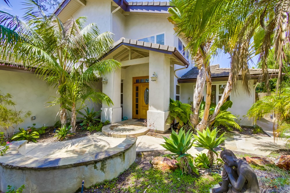 Virtual tour photo 5 of 35 for 6472 Cascade St