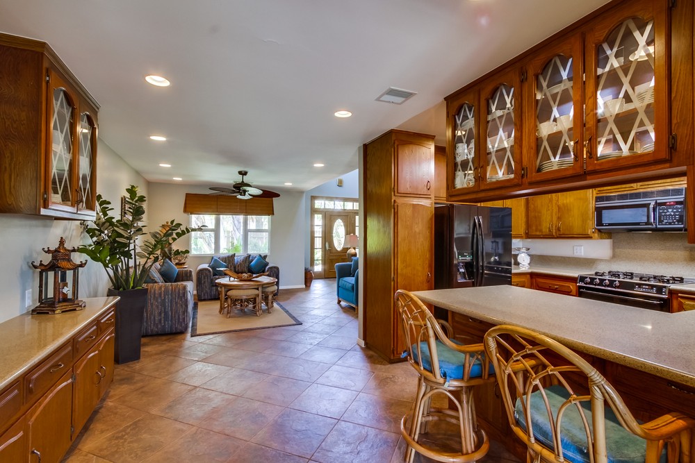 Virtual tour photo 11 of 35 for 6472 Cascade St