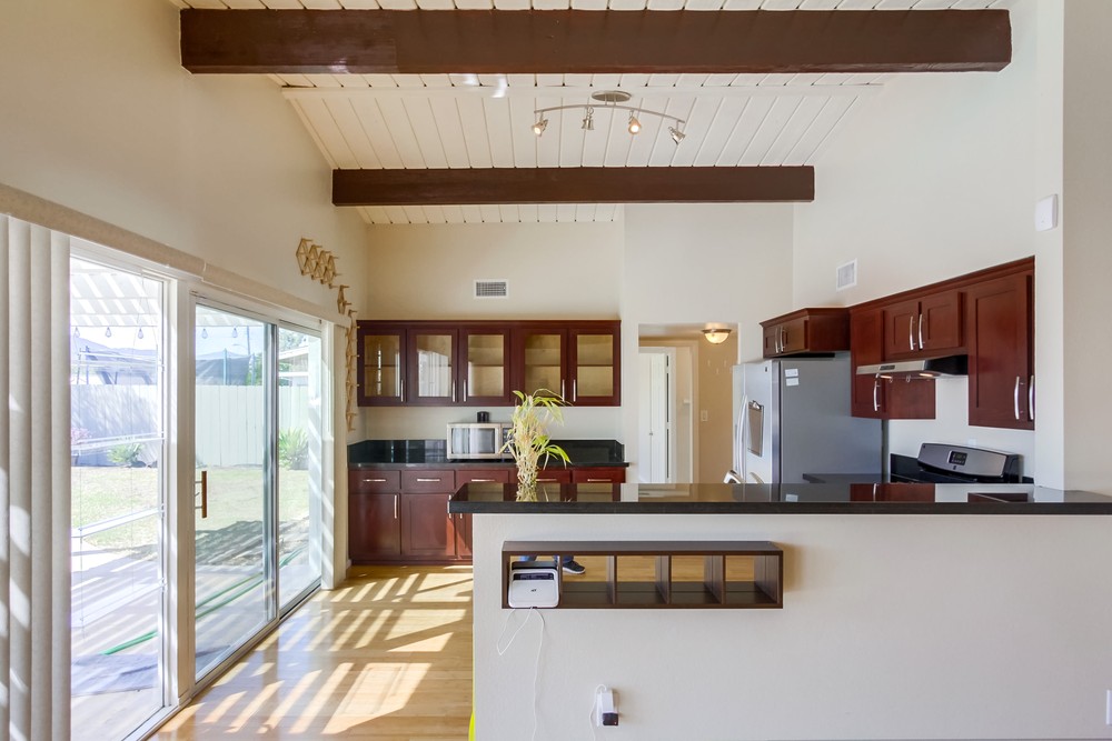 Virtual tour photo 13 of 38 for 6476 Lake Mere Ct