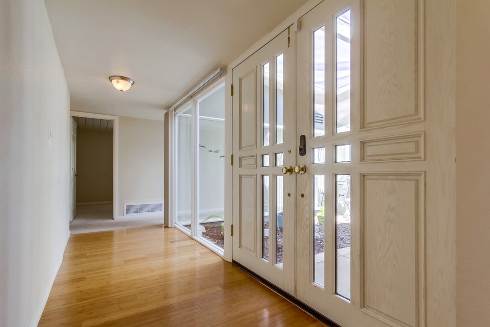 Virtual tour photo 19 of 38 for 6476 Lake Mere Ct