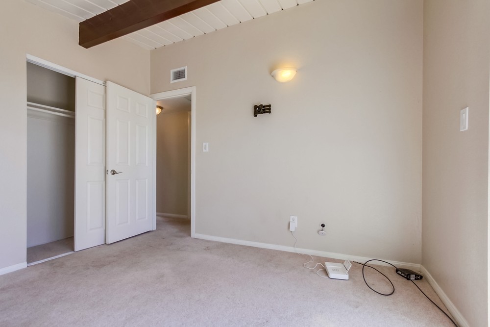 Virtual tour photo 30 of 38 for 6476 Lake Mere Ct