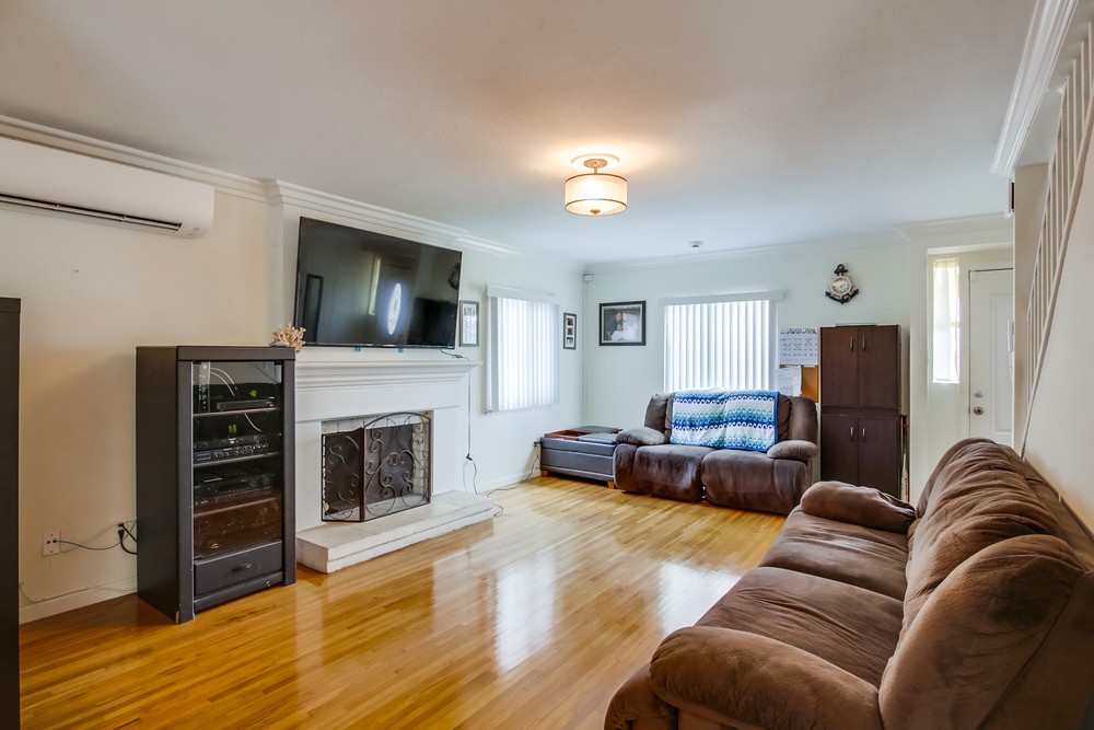 Virtual tour photo 7 of 37 for 6484 Seascape Dr