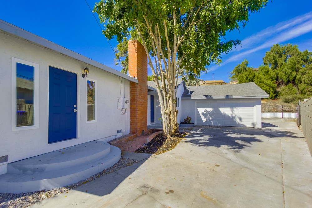 Virtual tour photo 6 of 39 for 6486 Gross St
