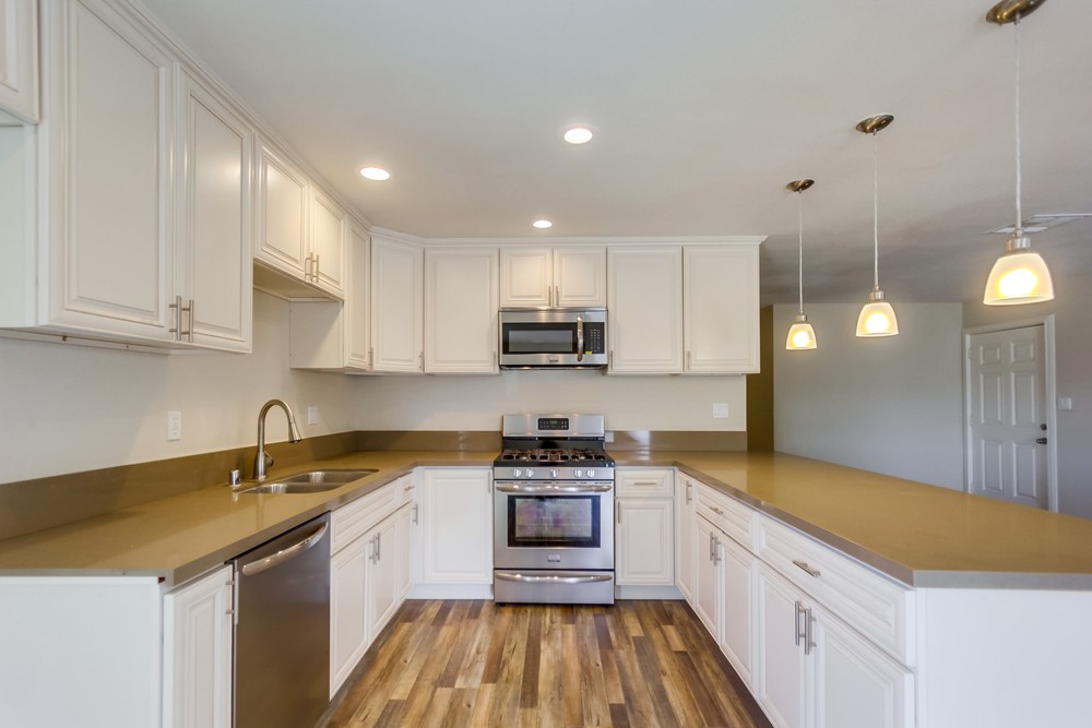 Virtual tour photo 13 of 39 for 6486 Gross St
