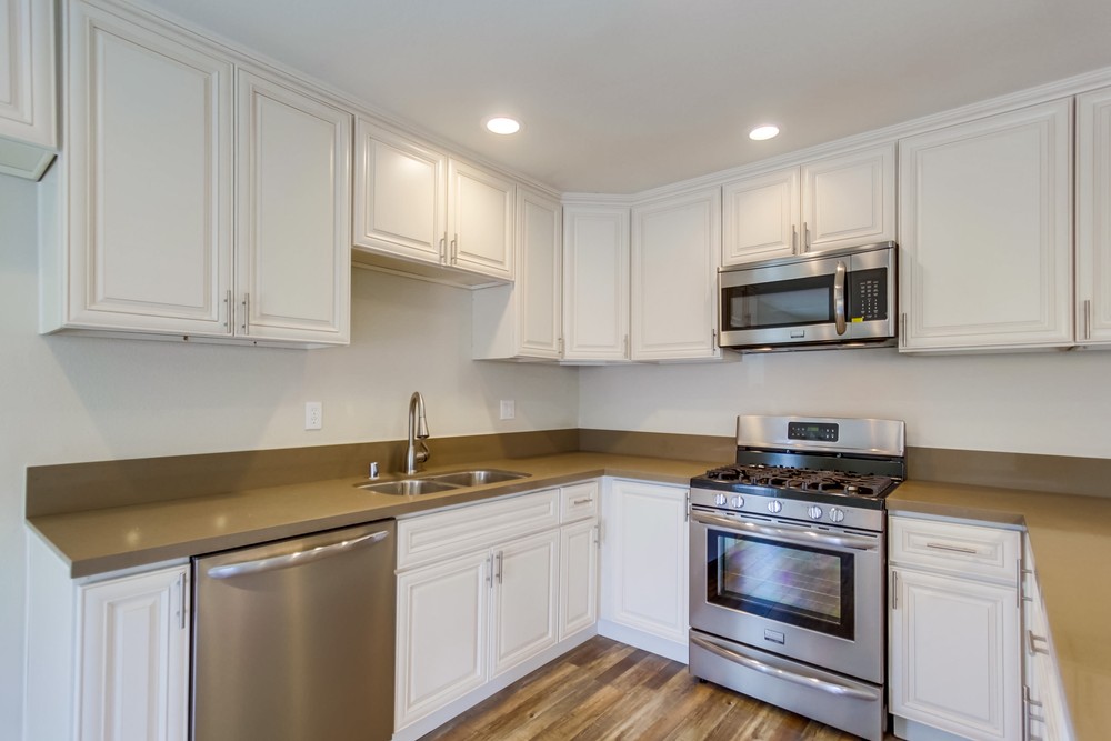 Virtual tour photo 15 of 39 for 6486 Gross St