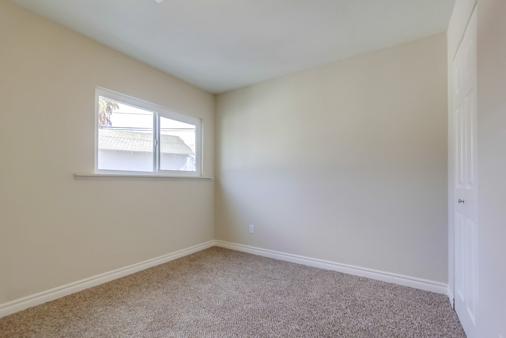 Virtual tour photo 23 of 39 for 6486 Gross St