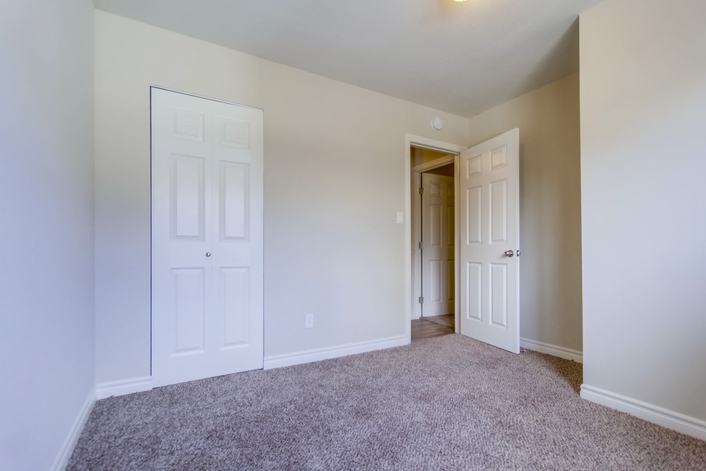 Virtual tour photo 24 of 39 for 6486 Gross St