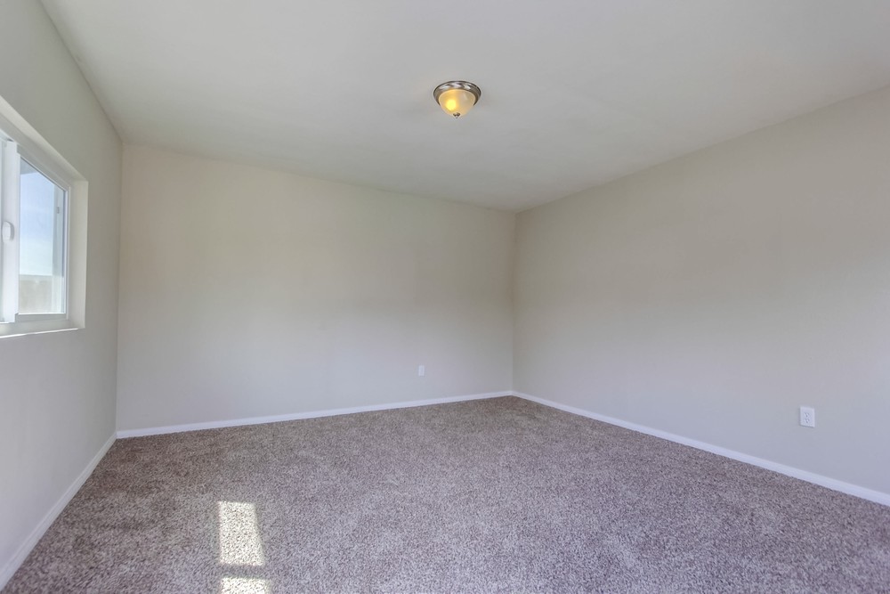 Virtual tour photo 34 of 39 for 6486 Gross St