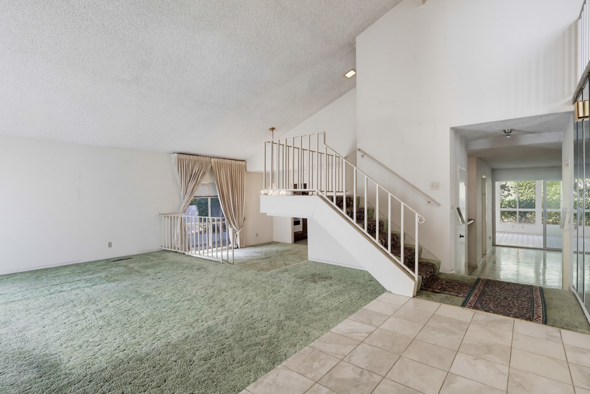 Virtual tour photo 8 of 126 for 6491 E Saddle Dr