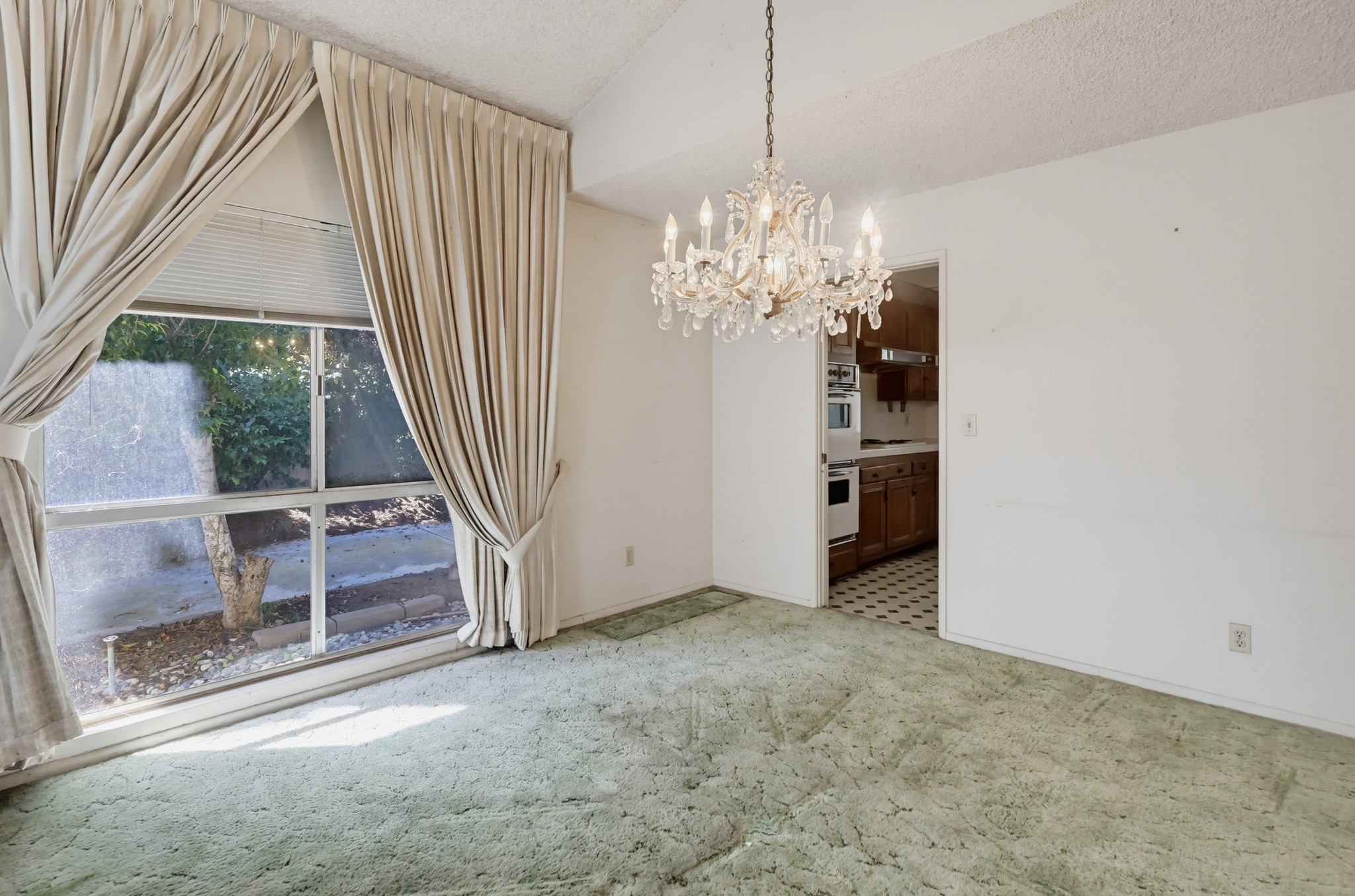 Virtual tour photo 15 of 126 for 6491 E Saddle Dr