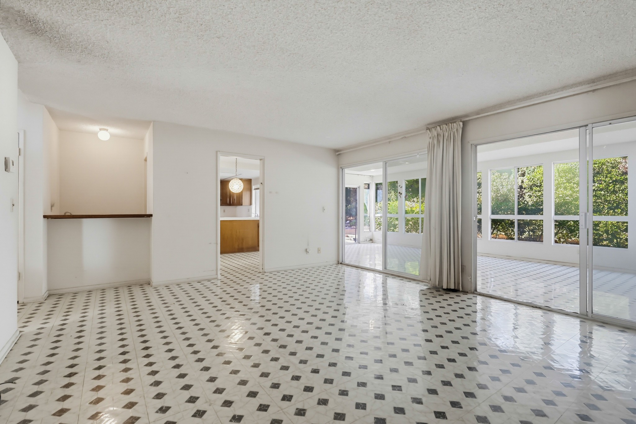 Virtual tour photo 23 of 126 for 6491 E Saddle Dr