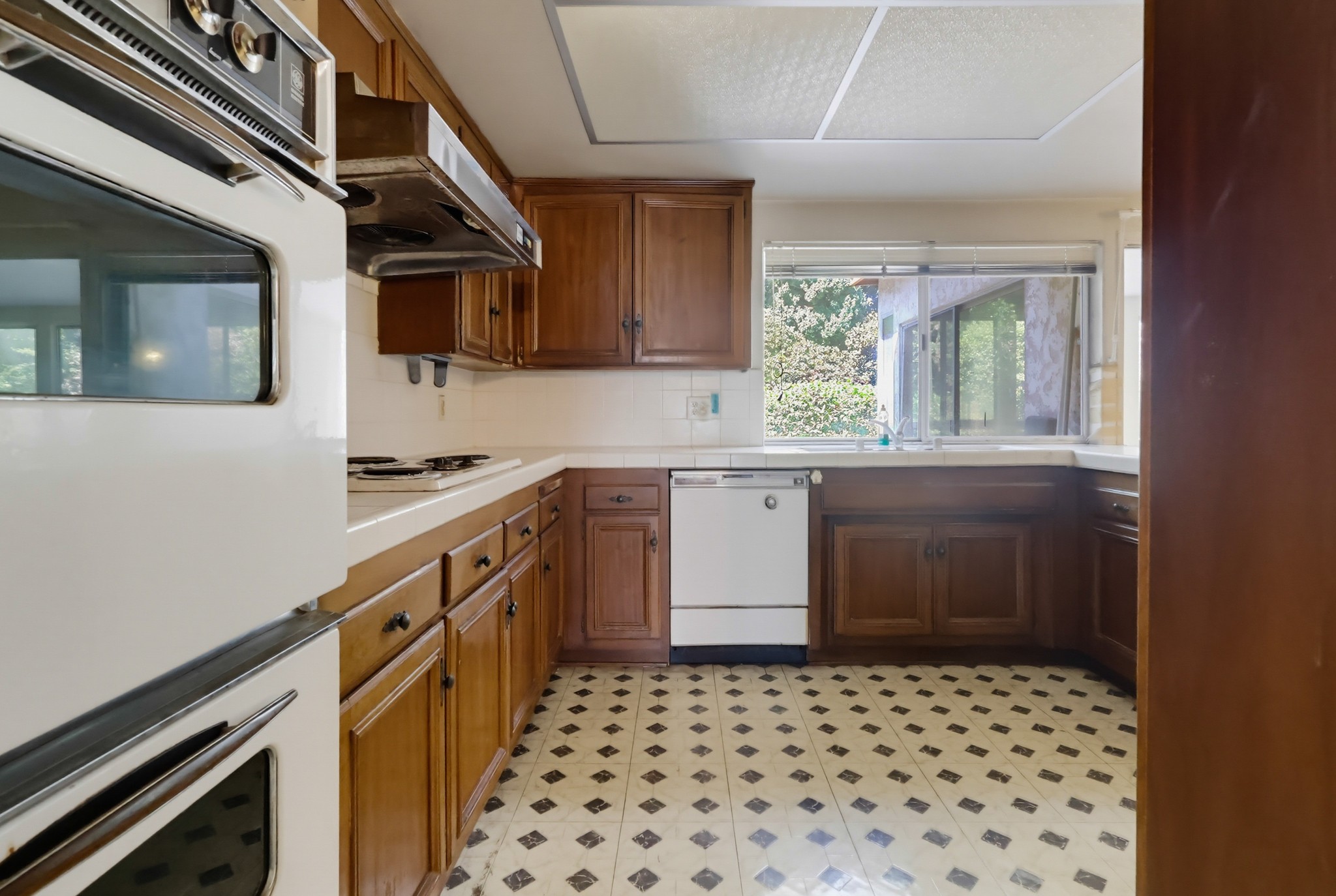 Virtual tour photo 29 of 126 for 6491 E Saddle Dr