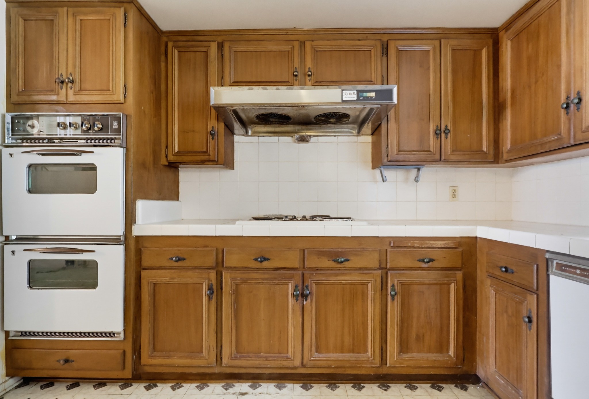 Virtual tour photo 31 of 126 for 6491 E Saddle Dr