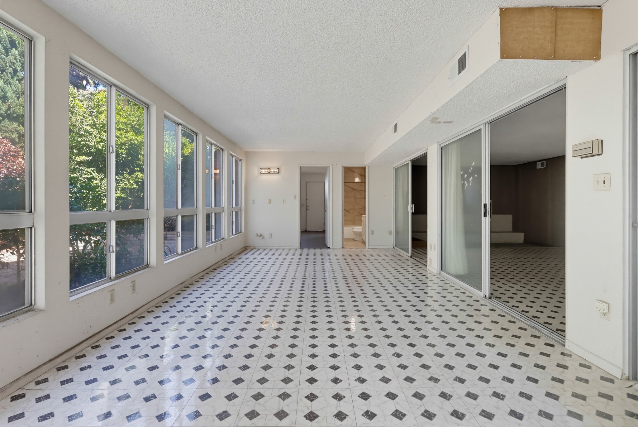 Virtual tour photo 40 of 126 for 6491 E Saddle Dr