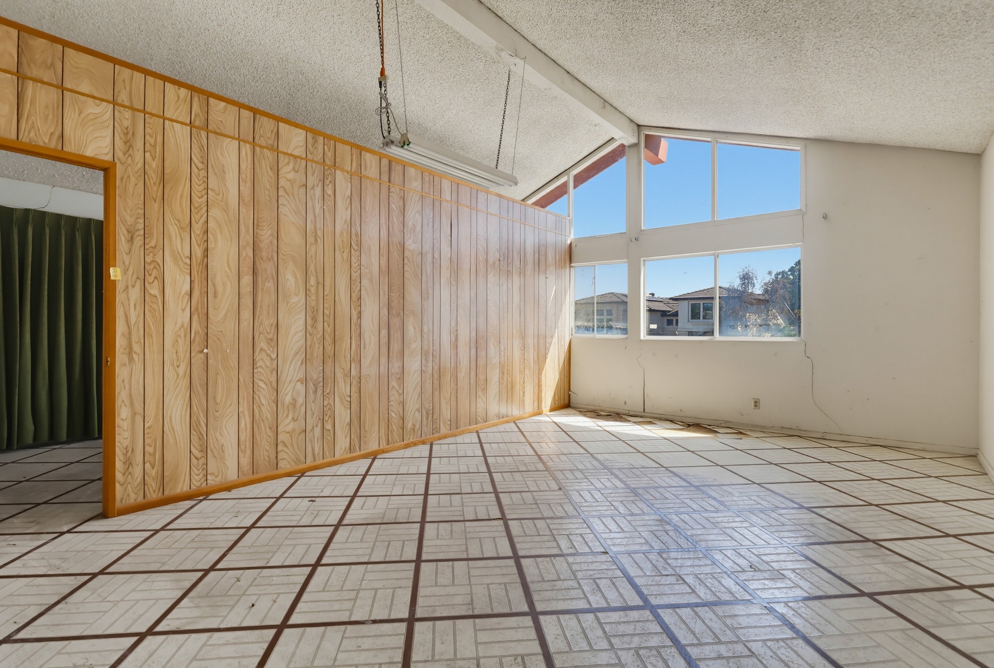 Virtual tour photo 58 of 126 for 6491 E Saddle Dr