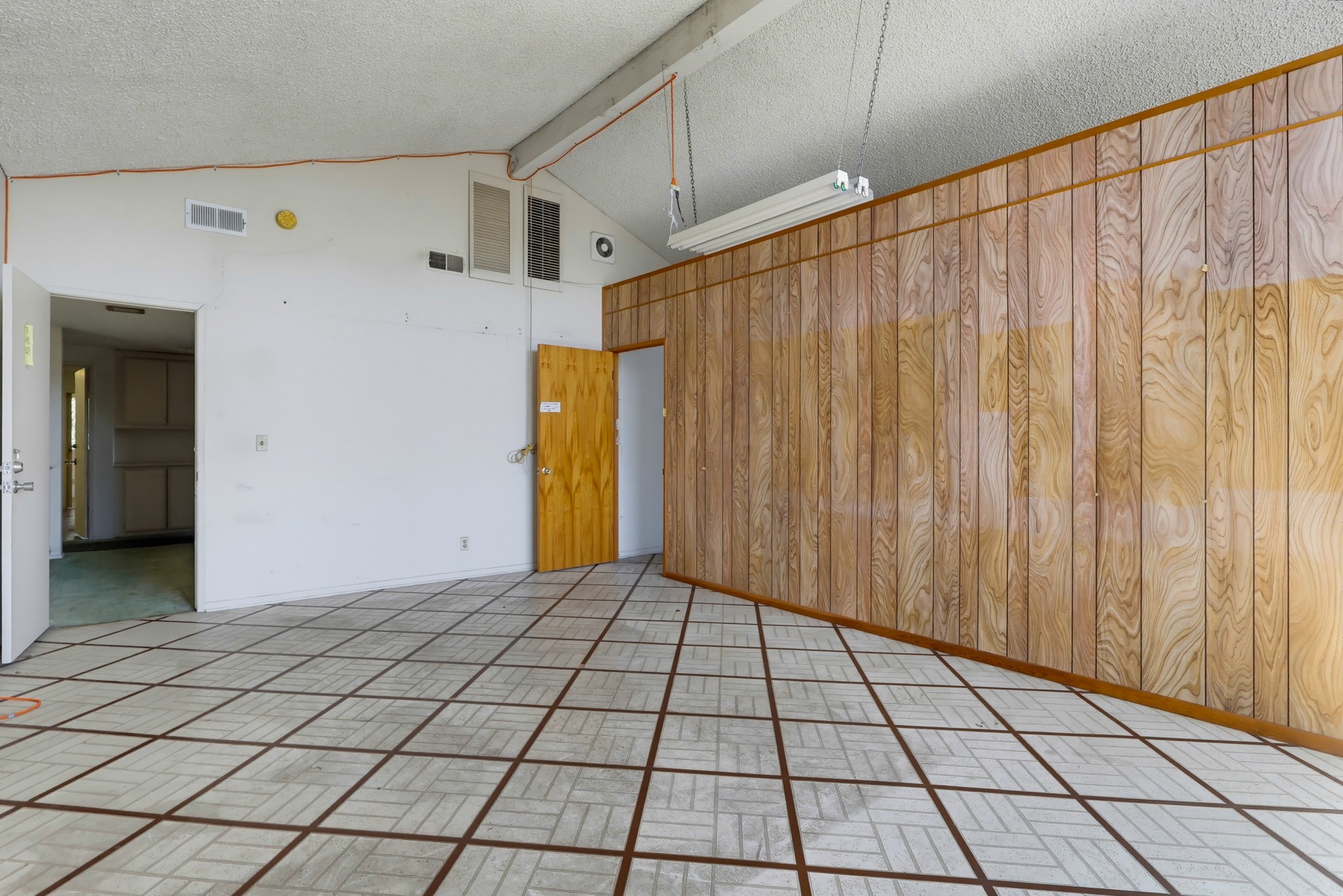 Virtual tour photo 61 of 126 for 6491 E Saddle Dr