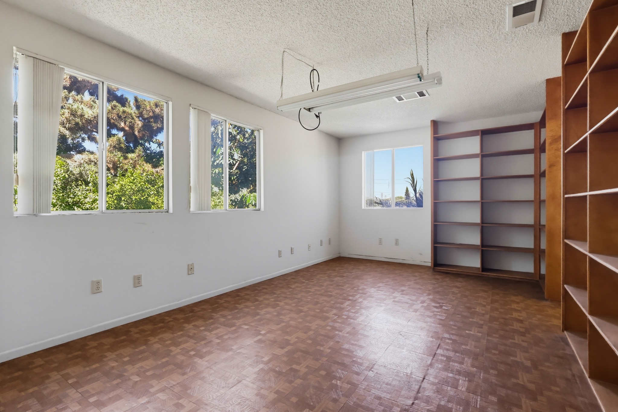 Virtual tour photo 84 of 126 for 6491 E Saddle Dr