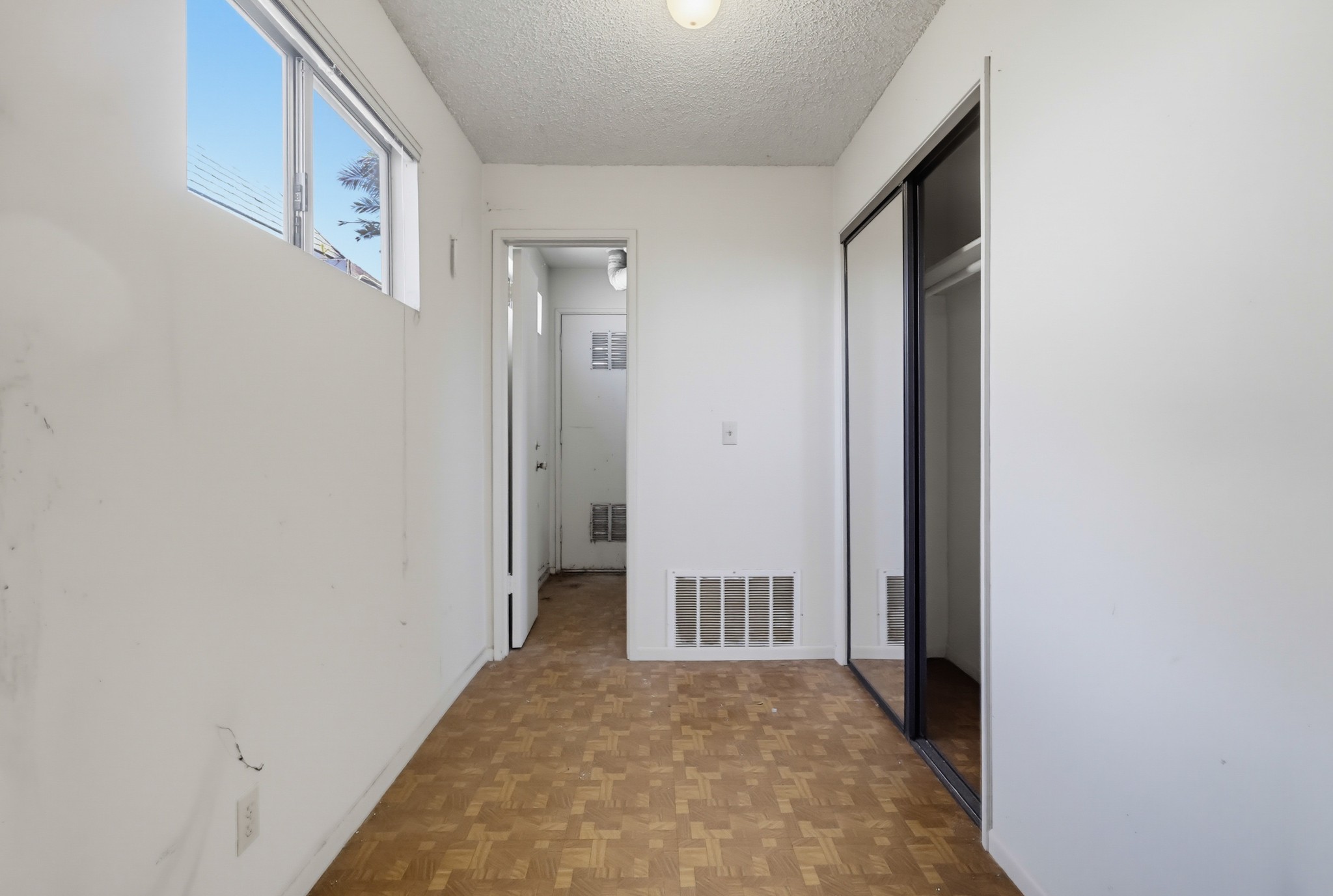 Virtual tour photo 106 of 126 for 6491 E Saddle Dr