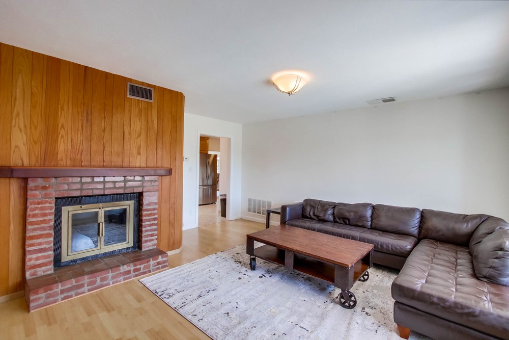 Virtual tour photo 6 of 35 for 6496 Cleo St