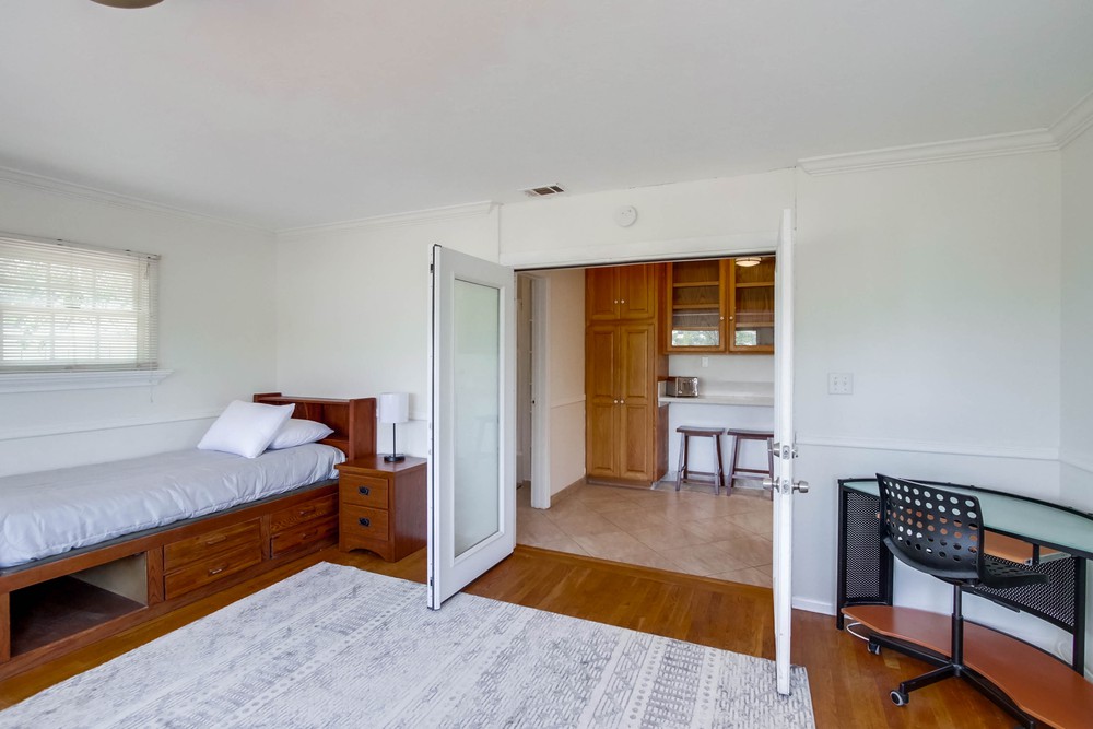 Virtual tour photo 14 of 35 for 6496 Cleo St