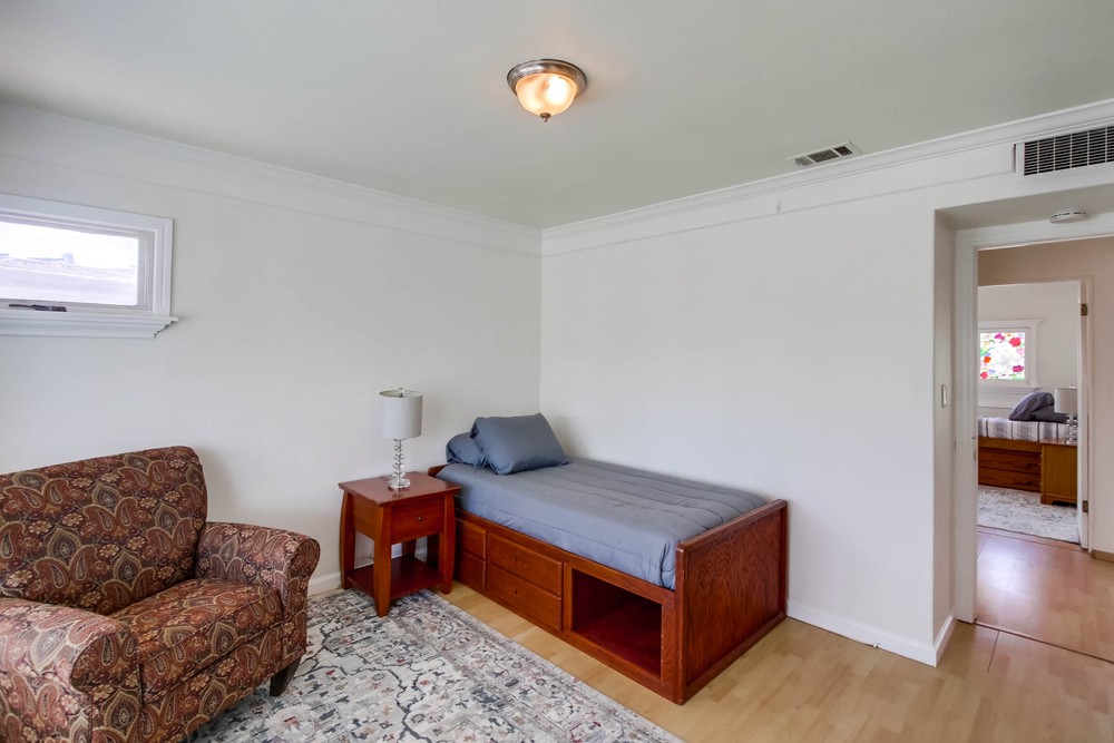 Virtual tour photo 19 of 35 for 6496 Cleo St