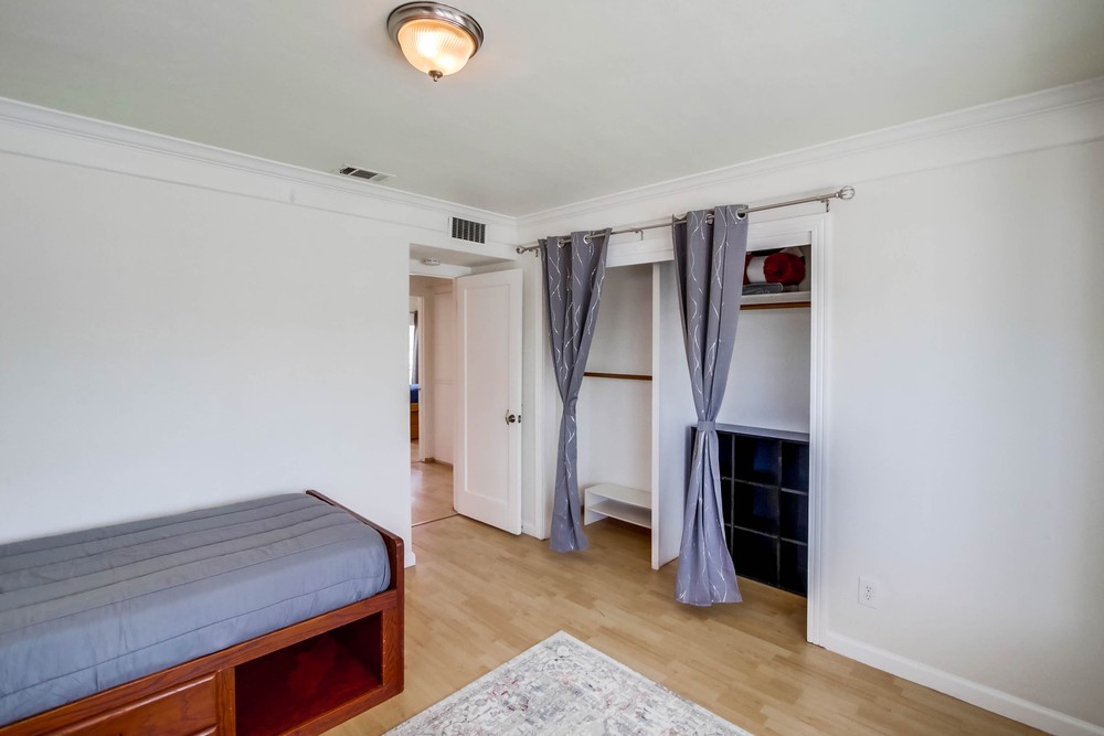 Virtual tour photo 20 of 35 for 6496 Cleo St