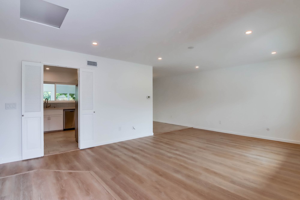 Virtual tour photo 7 of 85 for 6498 Casselberry Way