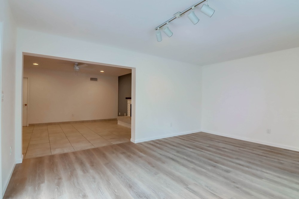 Virtual tour photo 33 of 85 for 6498 Casselberry Way
