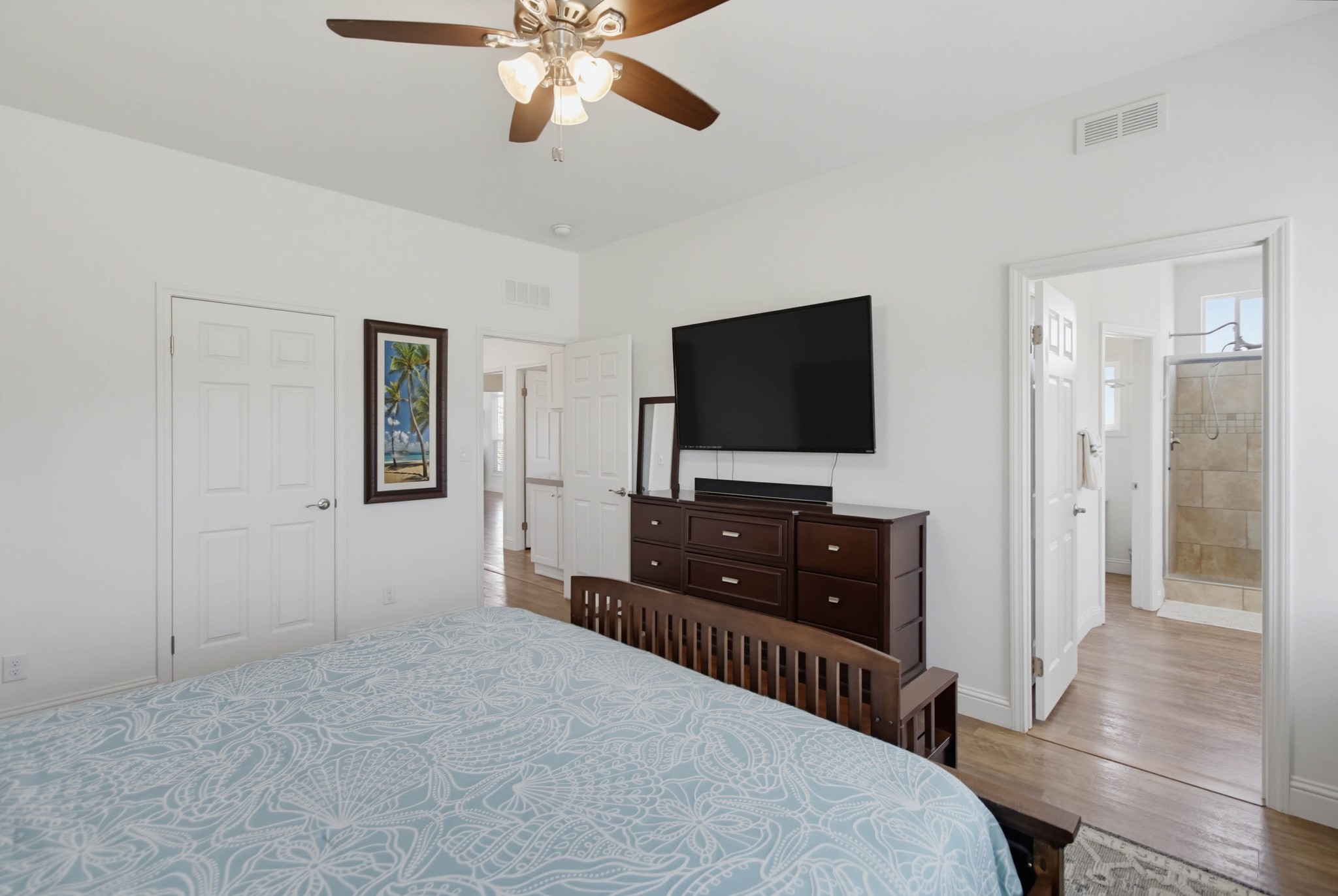 Virtual tour photo 17 of 46 for 650 S Rancho Santa Fe Rd #109