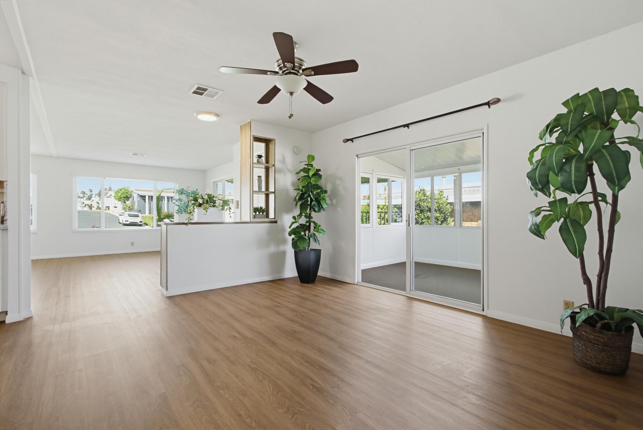 Virtual tour photo 22 of 55 for 650 S Rancho Santa Fe Rd #121