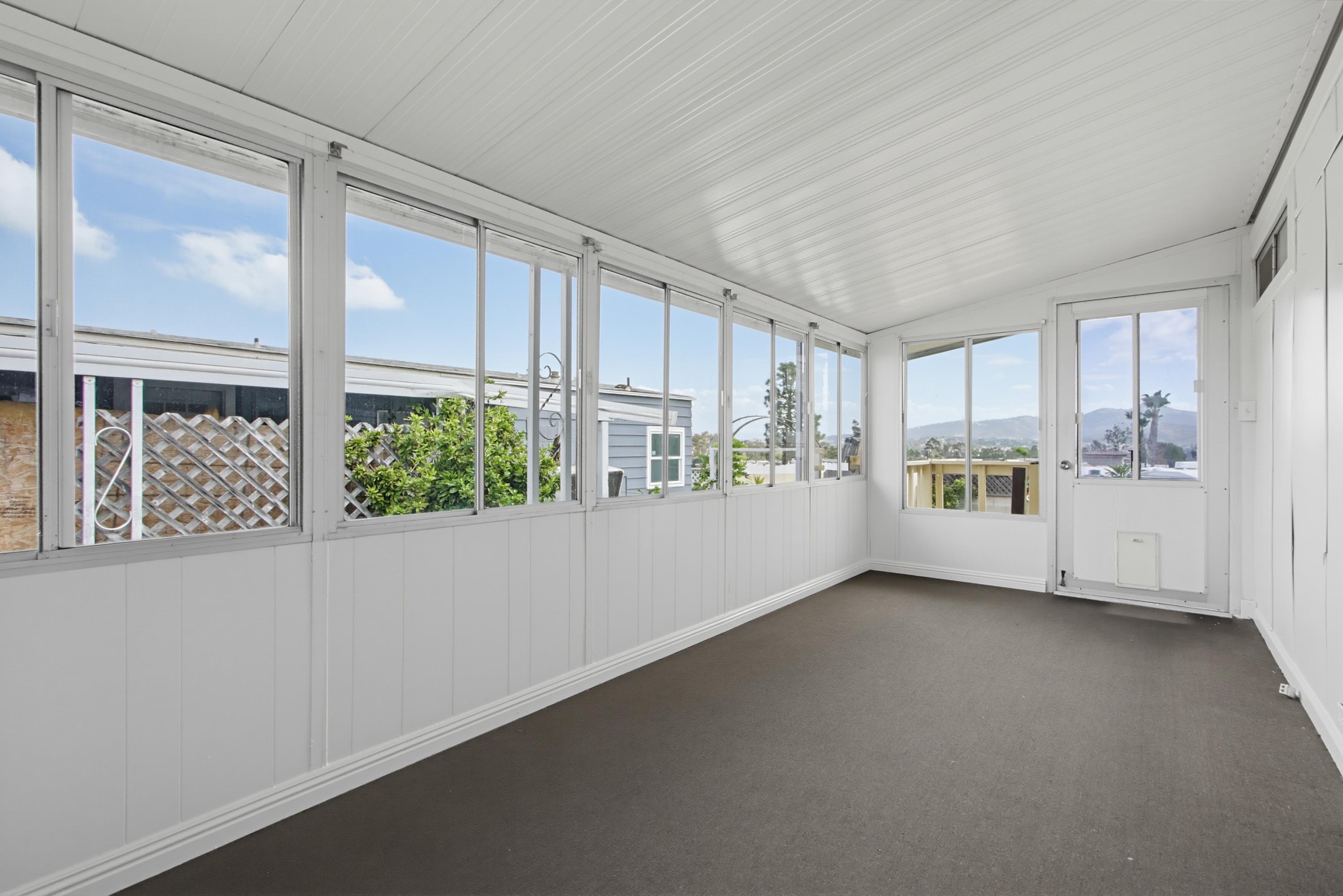 Virtual tour photo 24 of 55 for 650 S Rancho Santa Fe Rd #121