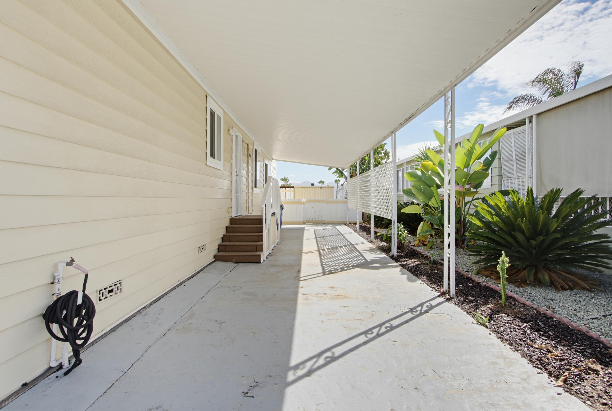 Virtual tour photo 47 of 55 for 650 S Rancho Santa Fe Rd #121